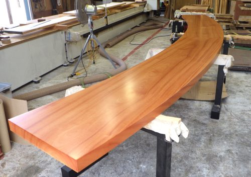 ボセ　カウンタ―　ウレタン塗装