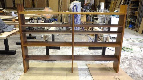 イロコ・ウォルナット棚　ウレタン塗装2