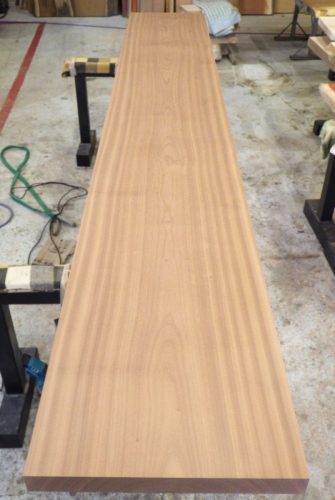 サペリマホガニー　ストレートカウンター　無塗装